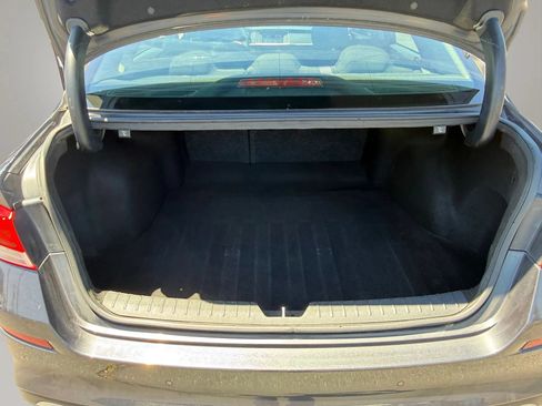Used 2019 Kia Optima LX FWD image 8