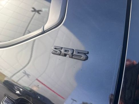 Used 2024 Toyota Tundra SR5 w/ SR5 Premium Package AWD/4WD image 7