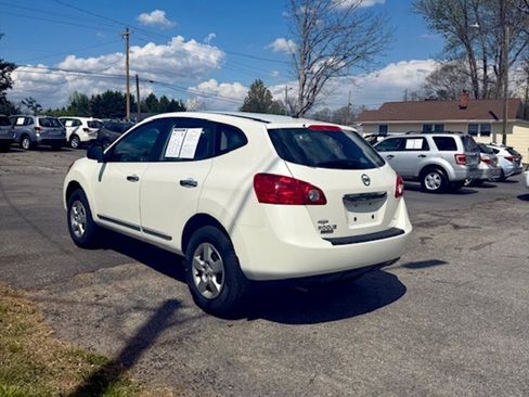 Used 2014 Nissan Rogue S image 7