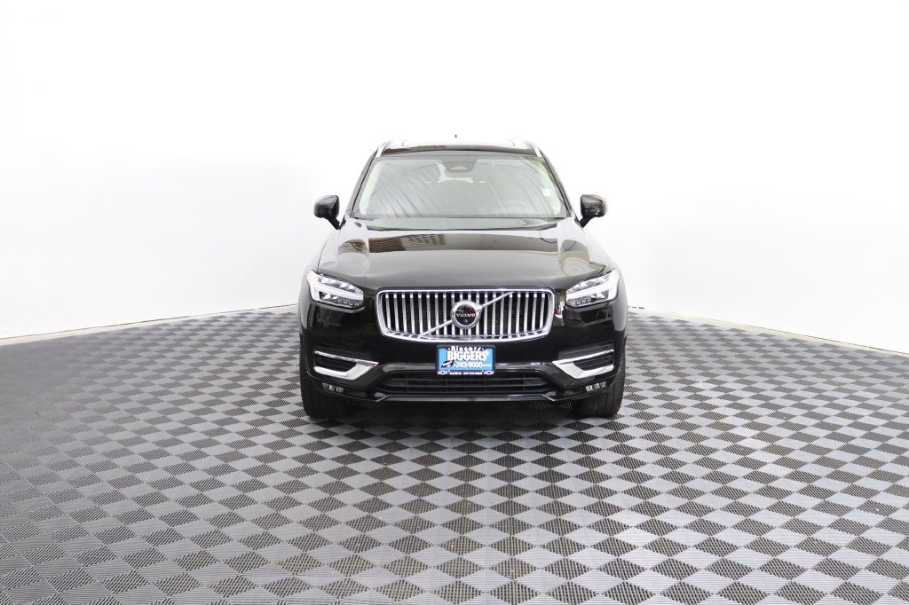Used 2023 Volvo XC90 B6 Plus w/ Protection Package Premier AWD/4WD image 2