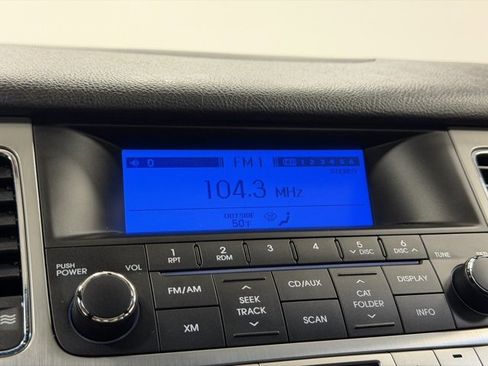 Used 2009 Hyundai Genesis 3.8 w/ Premium Pkg 2 image 17