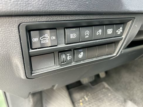 Used 2023 Toyota Tundra SR5 w/ SR5 Premium Package AWD/4WD image 14