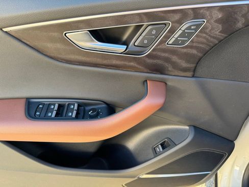 Used 2021 Audi Q8 Premium Plus image 17