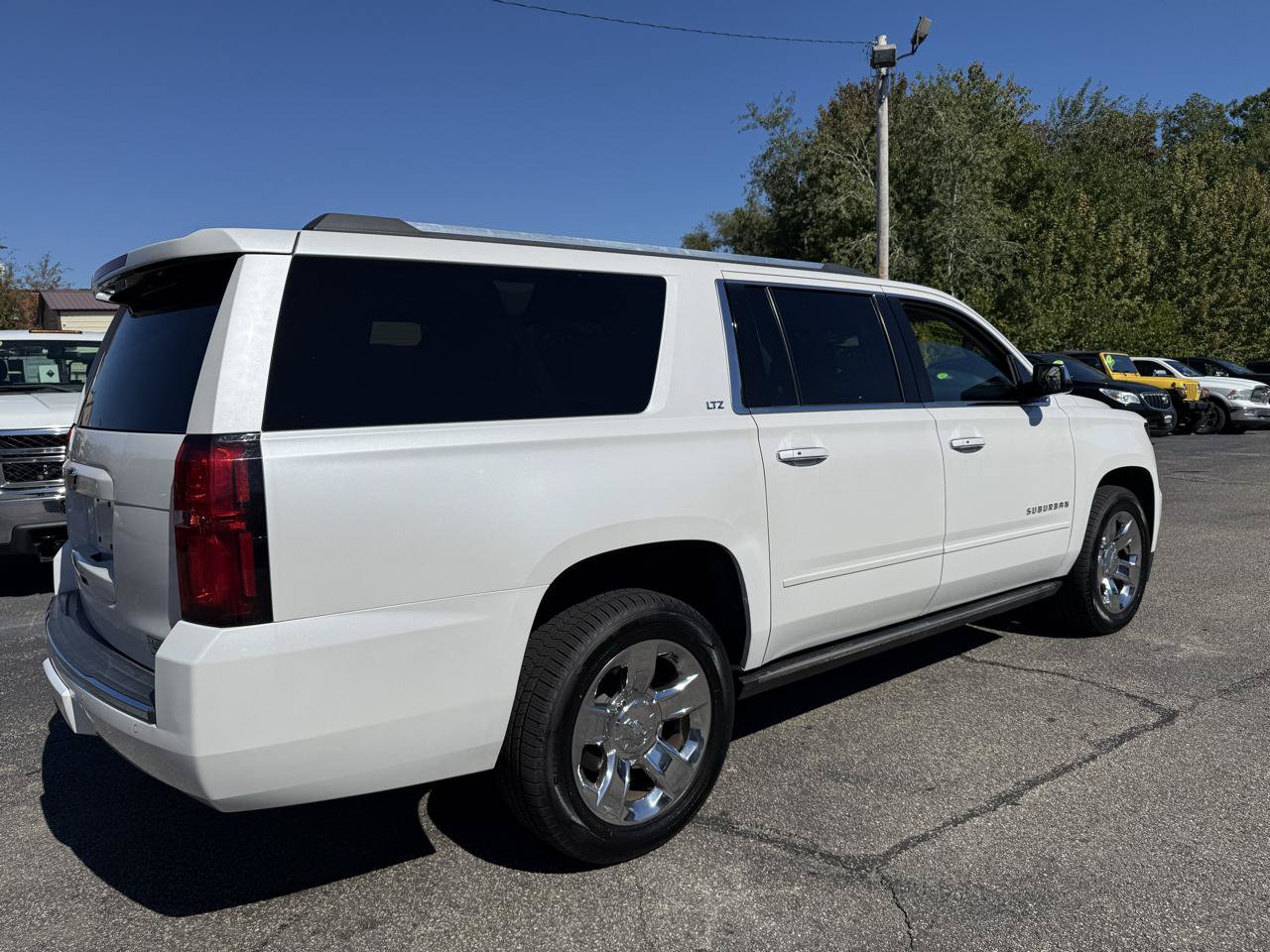Used 2016 Chevrolet Suburban LTZ AWD/4WD image 13