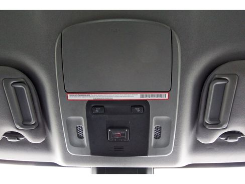 Used 2022 Toyota Camry SE w/ Convenience Package FWD image 24