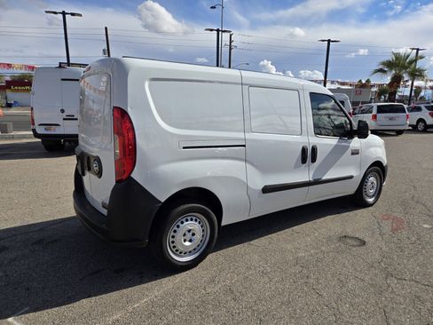 Used 2019 RAM ProMaster City Tradesman image 3