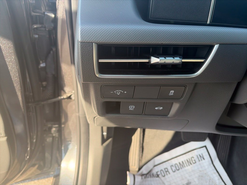 Used 2025 Hyundai Sonata SEL FWD image 19