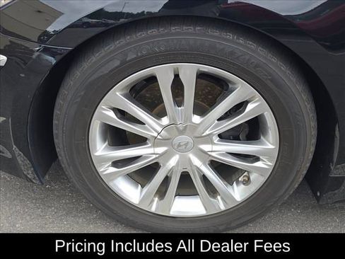 Used 2014 Hyundai Genesis 3.8 w/ Technology Package 03 RWD image 4
