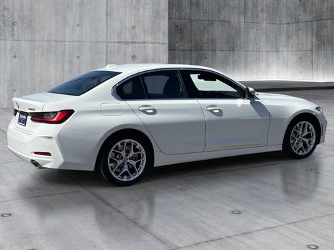 Used 2025 BMW 330i Sedan RWD image 5