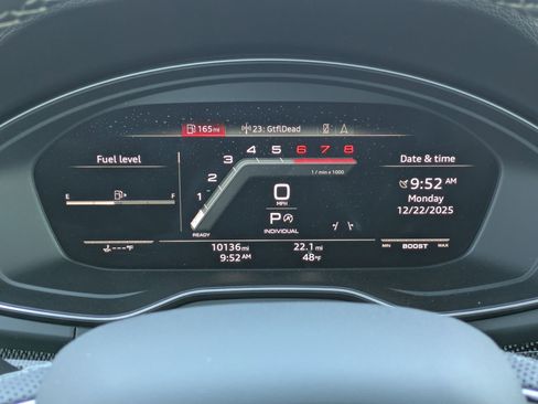 Used 2024 Audi SQ5 Premium Plus w/ Premium Plus Package image 10