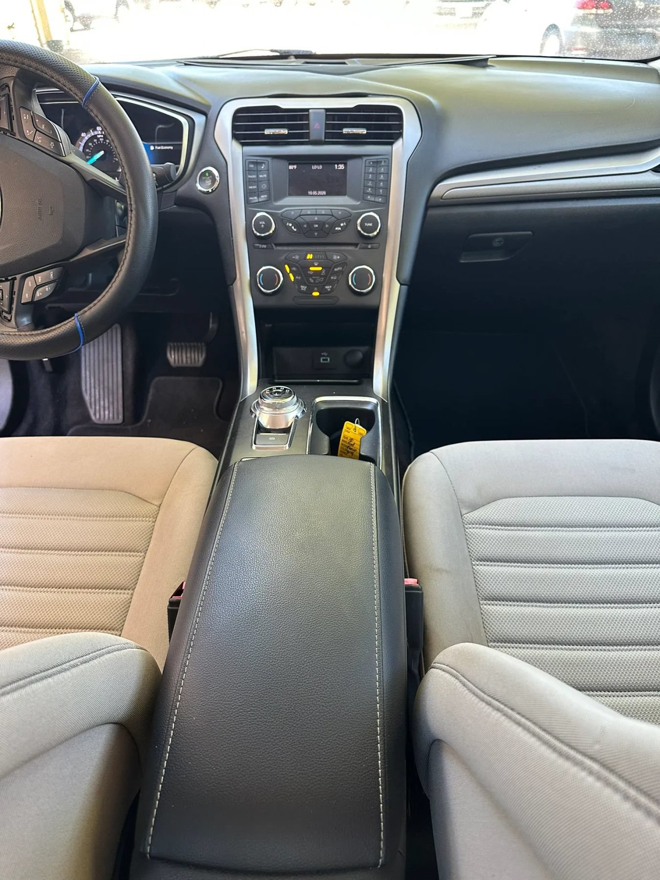 Used 2018 Ford Fusion S FWD image 12