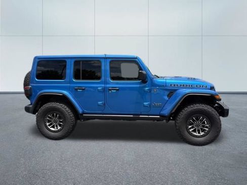 Used 2024 Jeep Wrangler Unlimited Rubicon 392 AWD/4WD image 2