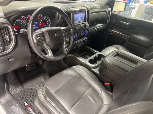Used 2020 Chevrolet Silverado 1500 LT Trail Boss image 27