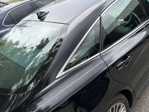 Certified 2022 Toyota Avalon Limited w/ Advanced Safety Package FWD image 11
