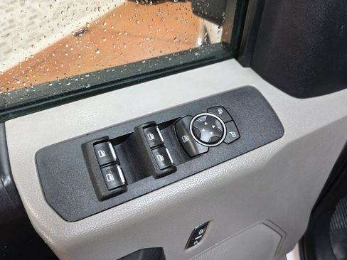 Used 2021 Ford F250 XL w/ Power Equipment Group image 27