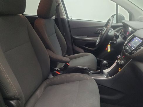 Used 2021 Chevrolet Trax LS w/ Tint and Cruise Package FWD image 21