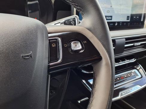 Certified 2024 Lincoln Corsair FWD image 13