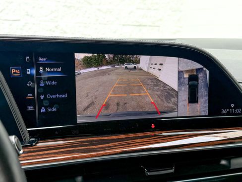 Certified 2022 Cadillac Escalade Luxury image 19