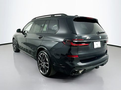 Used 2026 BMW X7 xDrive40i w/ M Sport Package AWD/4WD image 7
