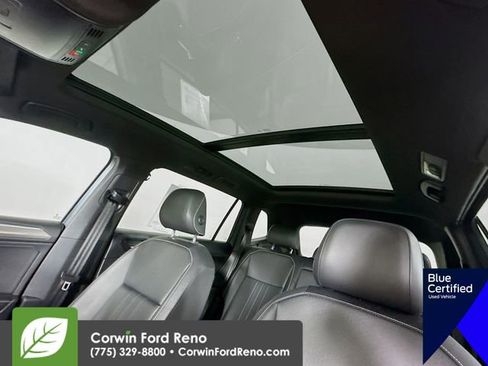 Used 2022 Volkswagen Tiguan SE R-Line image 24