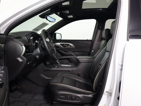 Used 2023 Chevrolet Traverse Premier w/ Redline Edition AWD/4WD image 10