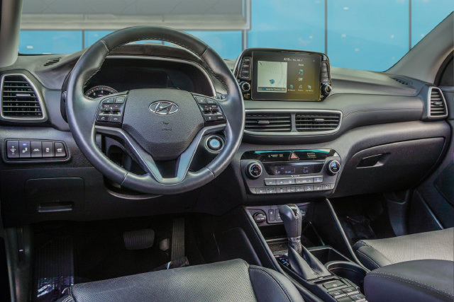 Used 2020 Hyundai Tucson Ultimate w/ Cargo Package FWD image 40