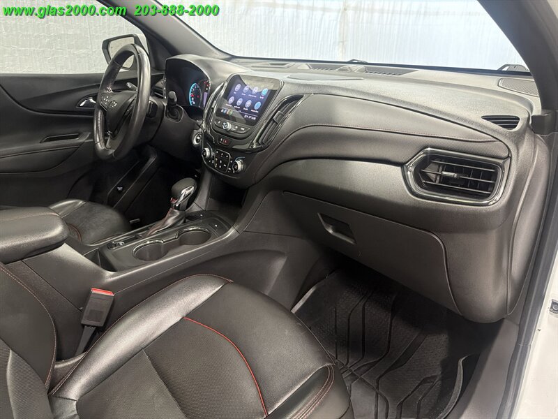 Used 2022 Chevrolet Equinox RS w/ RS Leather Package AWD/4WD image 5