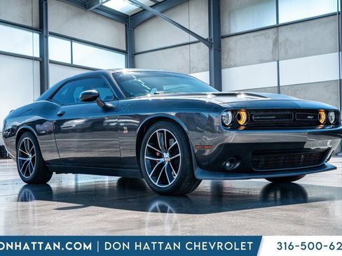 Used 2016 Dodge Challenger R/T Scat Pack image 30