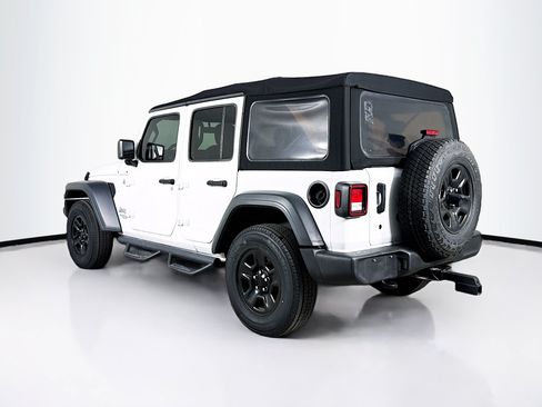 Used 2018 Jeep Wrangler Unlimited Sport S AWD/4WD image 28