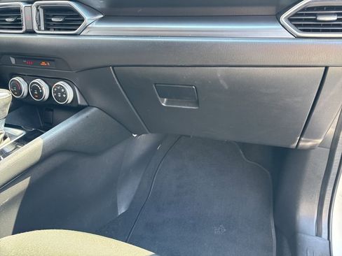 Used 2019 MAZDA CX-5 Sport image 43