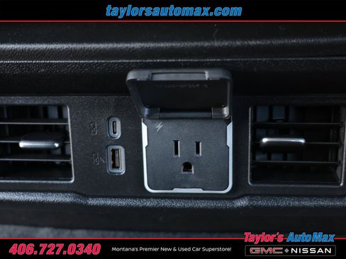 Used 2025 GMC Sierra 2500 SLE w/ SLE Value Package; AWD/4WD image 29