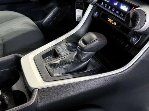 Used 2020 Toyota RAV4 LE w/ All Weather Liner Package image 11