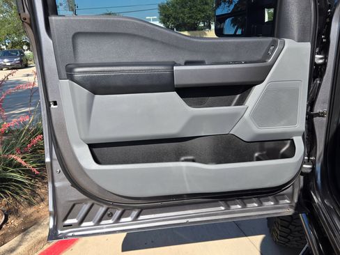 Used 2024 Ford F350 XLT AWD/4WD image 18