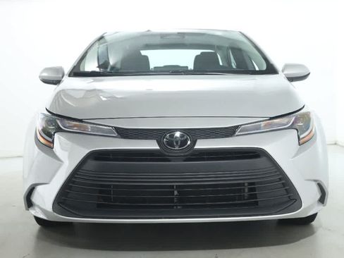 Certified 2024 Toyota Corolla LE FWD image 5