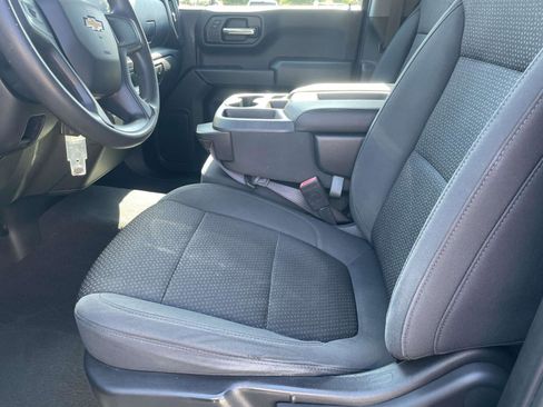 Used 2020 Chevrolet Silverado 1500 Custom w/ Custom Value Package AWD/4WD image 12
