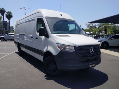 New 2024 Mercedes-Benz Sprinter 3500 image 15