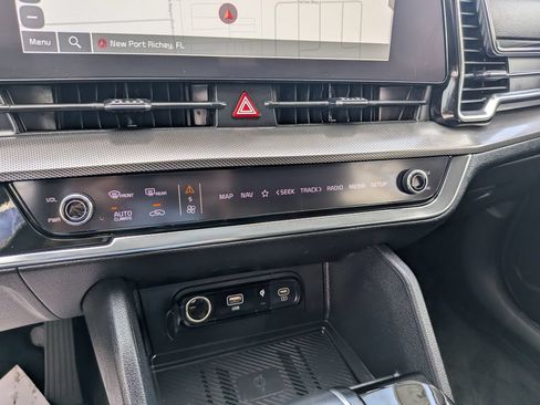 Certified 2023 Kia Sportage SX FWD image 26