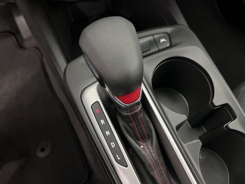 Used 2025 Chevrolet Trax RS w/ Driver Confidence Package image 14