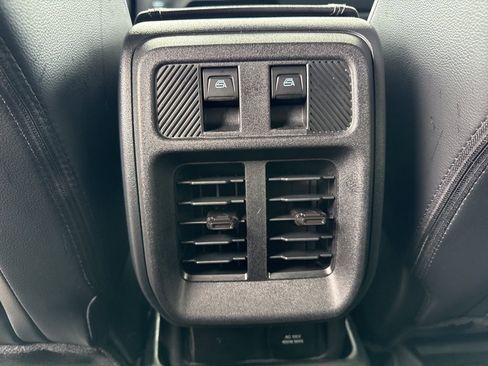 Used 2025 Ford Bronco Outer Banks w/ Sasquatch Package image 12