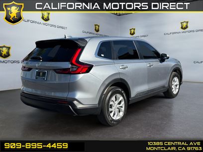 Used 2025 Honda CR-V LX