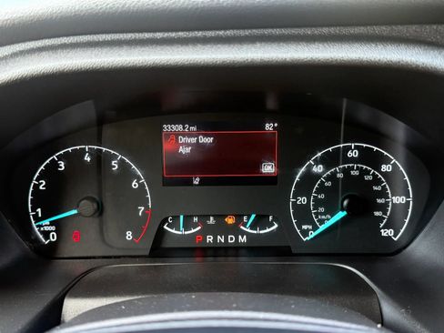 Used 2022 Ford Transit 350 DRW RWD image 12