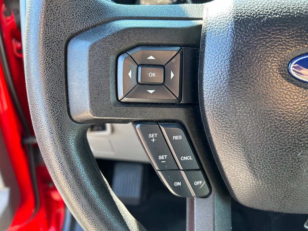 Used 2017 Ford F150 XLT AWD/4WD image 12