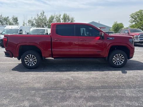 Used 2022 GMC Sierra 1500 AT4 w/ AT4 Premium Package AWD/4WD image 7