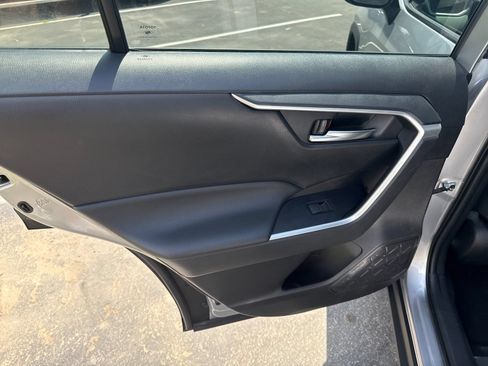 Used 2024 Toyota RAV4 XLE FWD image 22
