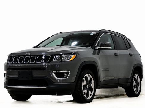 Used 2019 Jeep Compass Limited image 3
