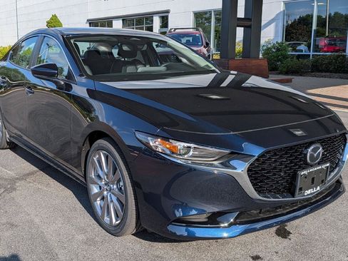 New 2026 MAZDA MAZDA3 2.5 S Sedan w/ Preferred Pkg FWD image 4