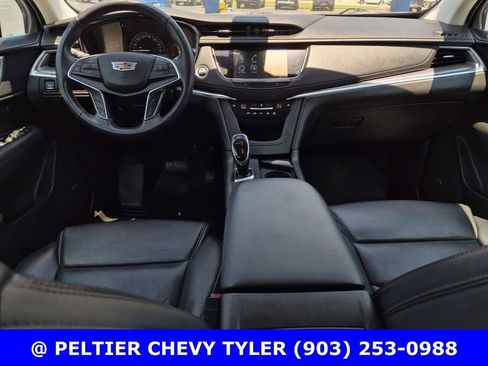 Used 2018 Cadillac XT5 Luxury w/ Driver Awareness Package FWD image 27