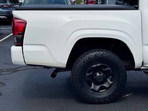 Used 2020 Toyota Tacoma SR w/ SR Convenience Package RWD image 38