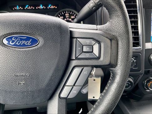 Used 2016 Ford F150 XLT w/ Equipment Group 302A Luxury image 19