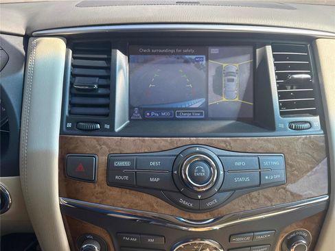 Used 2014 INFINITI QX80 4WD w/ Theater Package image 21